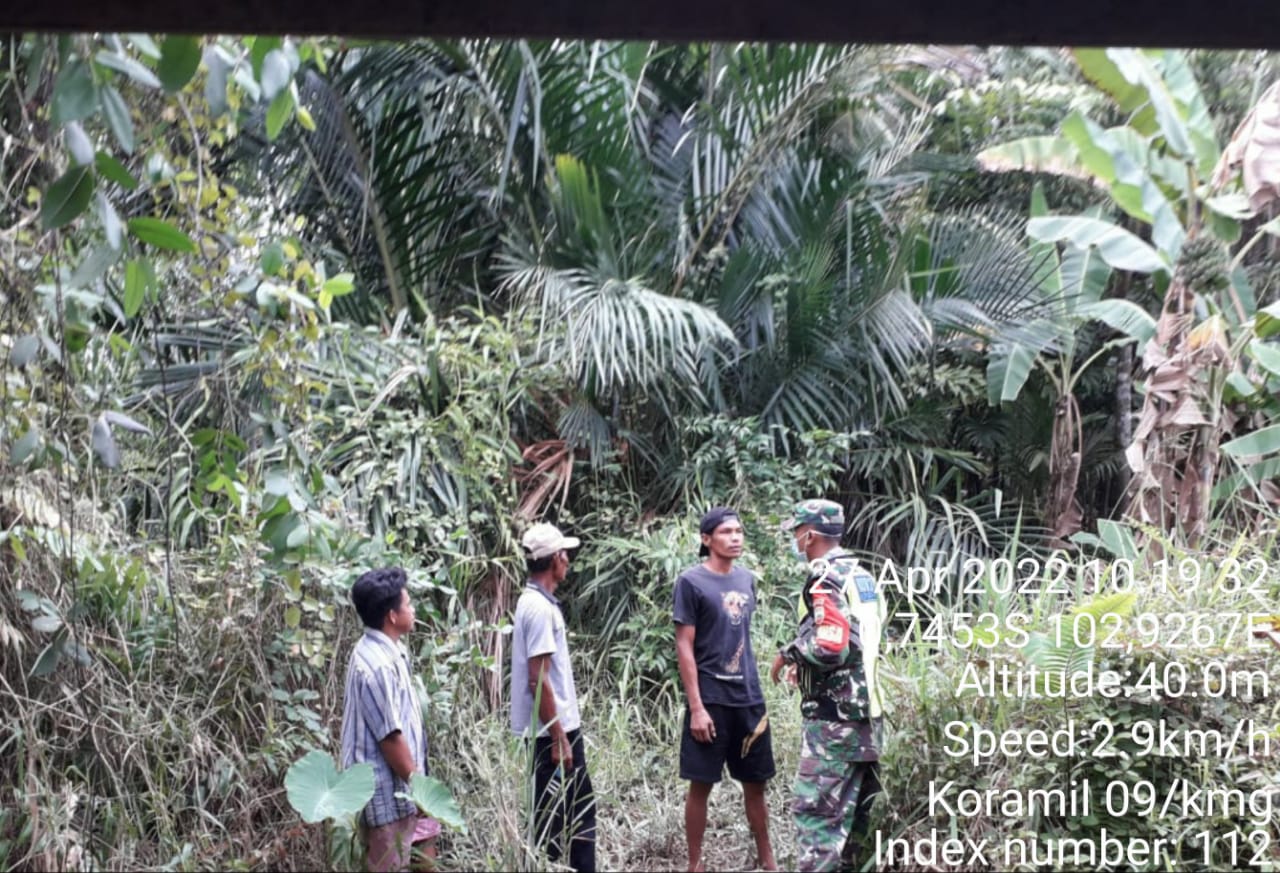 Sertu Syamsu Rizal Nasution Adakan Sosialisasi dan Patroli Rutin di Desa Nusantara Jaya
