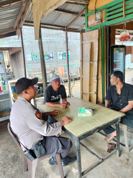 Jaga Keamanan dan Ketertiban Lingkungan, Bripka Iwan Riyadi Giat Lakukan Sambang Warga