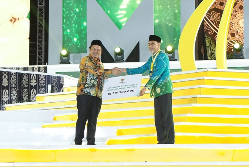 Baznas Berikan Apresiasi Rp 310 Juta bagi Pemenang MTQ Nasional ke-29 di Kalsel