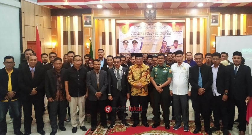 Bupati Inhil Hadiri Pelantikan Dewan Pengurus Kadin Kabupaten Inhil Periode 2020-2025