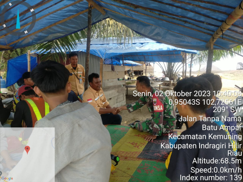 Tingkatkan Kebersamaan dan Kekompakan Bersama Babinsa Koramil 09/Kmg Melalui Komsos