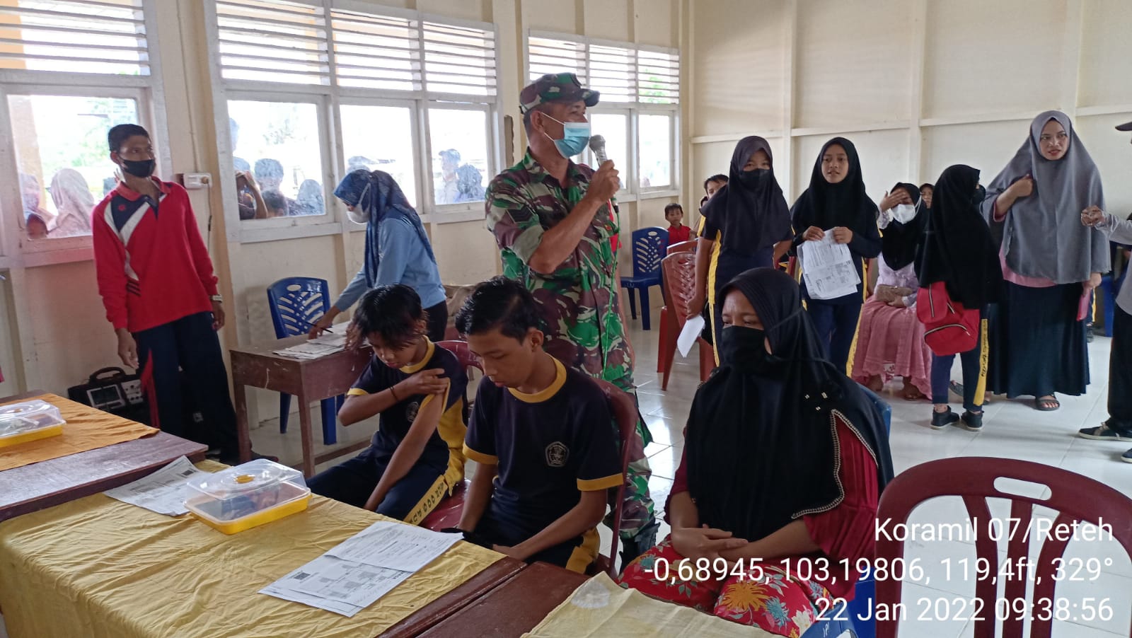 Pelda Doni Akmal Pantau Langsung Pelaksanaan Vaksinasi untuk Anak-anak Usia 6-11 Tahun di SD 009 Pul