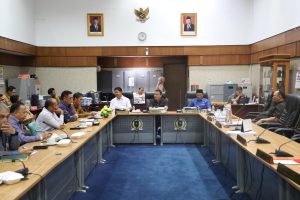 Komisi III DPRD Riau Mengadakan RDP Dengan PT BRK Syariah dan Biro Ekonomi Setdaprov Riau