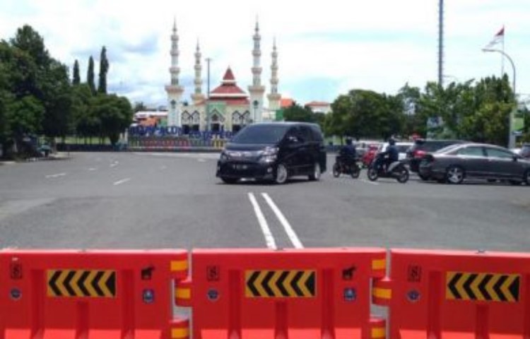 Daerah Mulai Membangkang, Terapkan Lockdown Meski Dilarang Jokowi