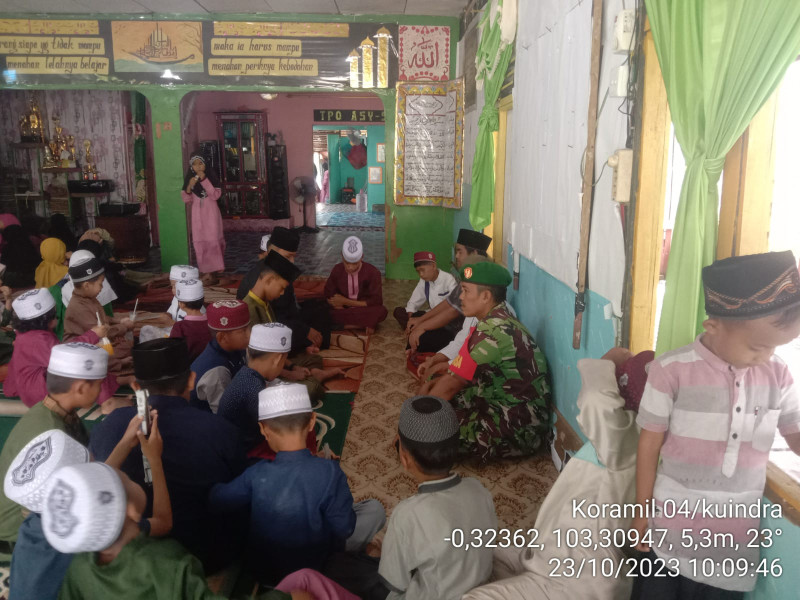 Sertu Surachman Ingatkan Anak-anak Tahfidz Untuk Terus Mengaktifkan Pengajian di Wilayah Kelurahan Sapat