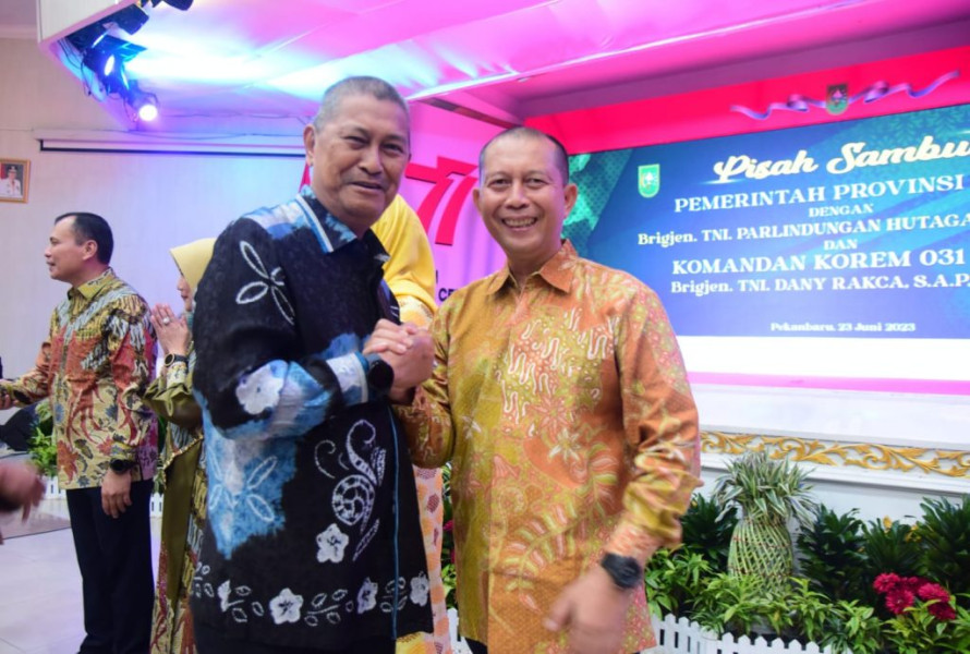 Wabup Inhil H.Syamsuddin Uti Hadiri Pisah Sambut Danrem 031/Wirabima