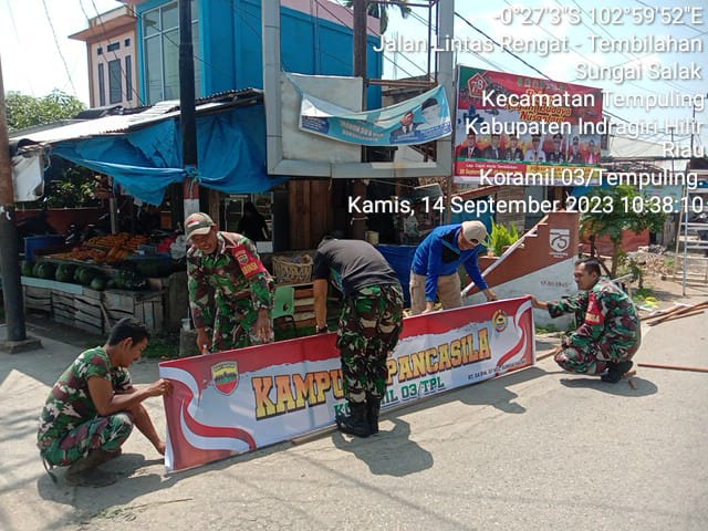 Babinsa Koramil 03/Tpl Bersama Warga Goro di Kampung Pancasila