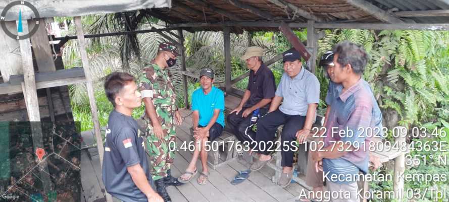 Bincang Santai, Jaga Hubungan Antara Babinsa Koramil 03/Tpl Laksanakan Komsos dengan Warga Binaan