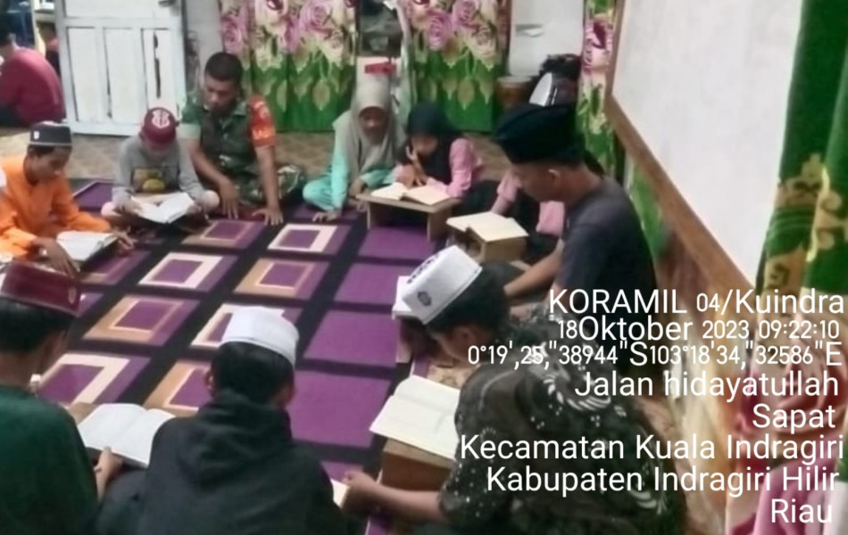 Dekatkan Diri Kepada Allah SWT, Babinsa Koramil 04/Kuindra Ajak Anak-anak Tahfidz Untuk Aktifkan Pengajian Rutin