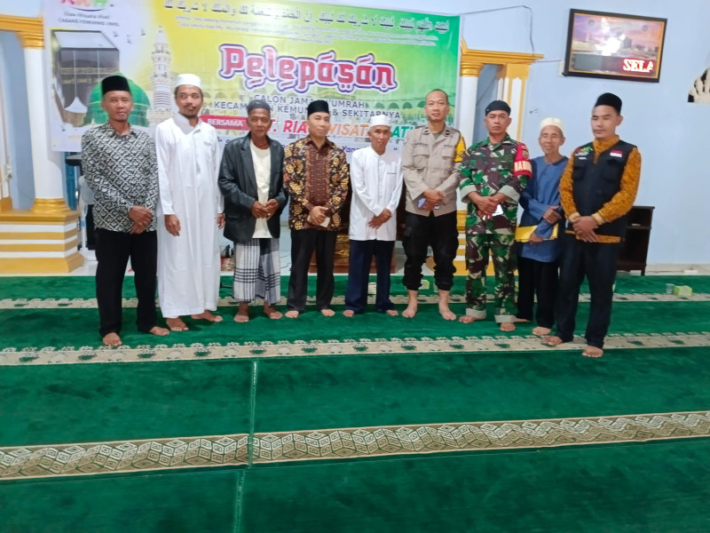 Danramil 09/Kemuning Dampingi Pelepasan Calon Jemaah Umroh Dari Travel RWH Sekaligus Pemberian Bantuan Kepada Anak Yatim Piatu