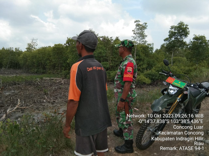 Cegah Kebakaran, Babinsa Koramil 04/Kuindra Rutin Lakukan Patroli Karlahut