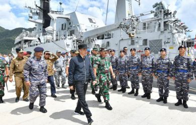 Sedih, Kapal Cost Guard China Tinggalkan Natuna Gara-gara Habis Bahan Bakar, Kirain Takut Jokowi