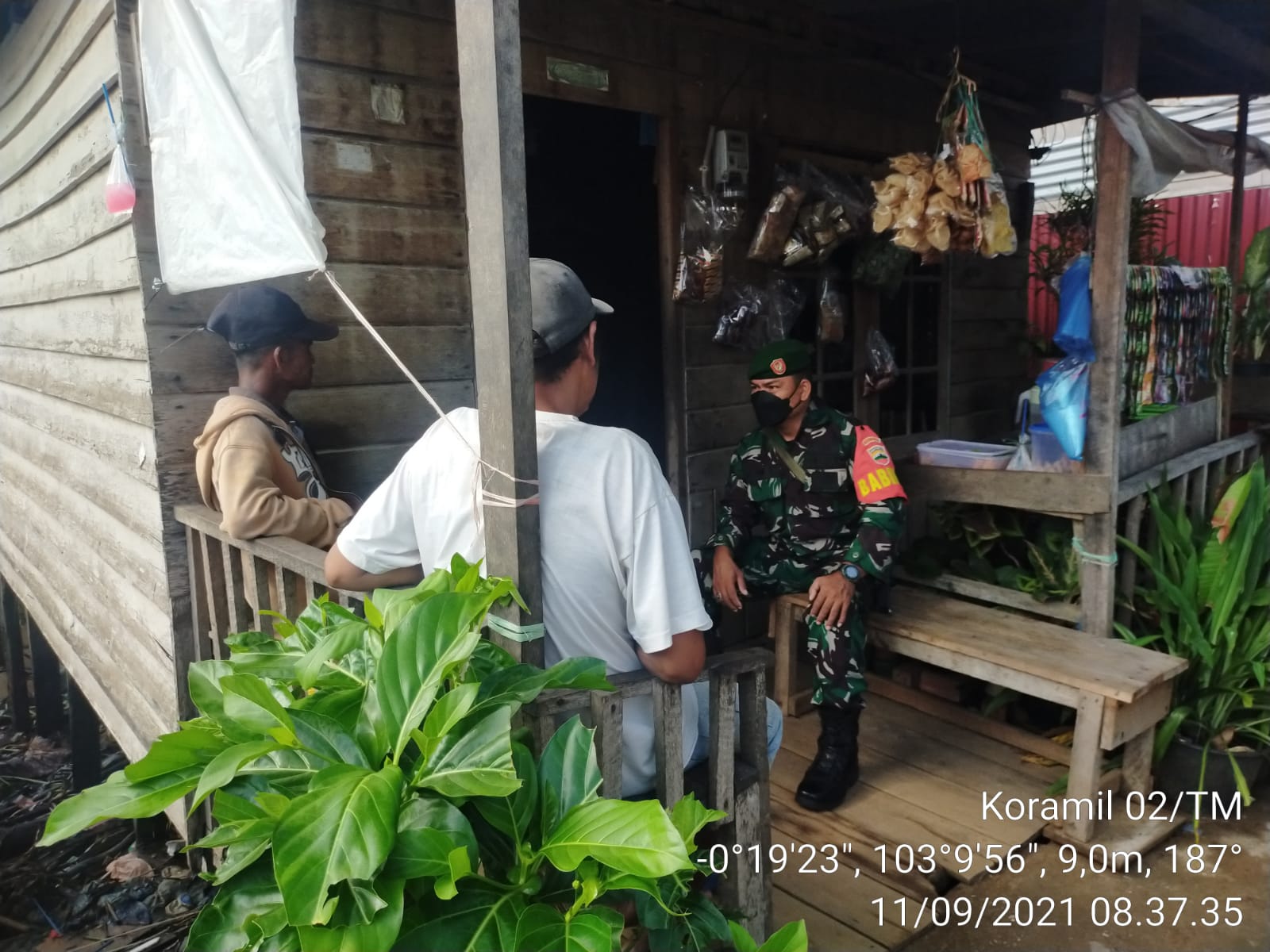 Pererat Silahturrahmi, Babinsa Tanjung Pasir Rutin Lakukan Komsos