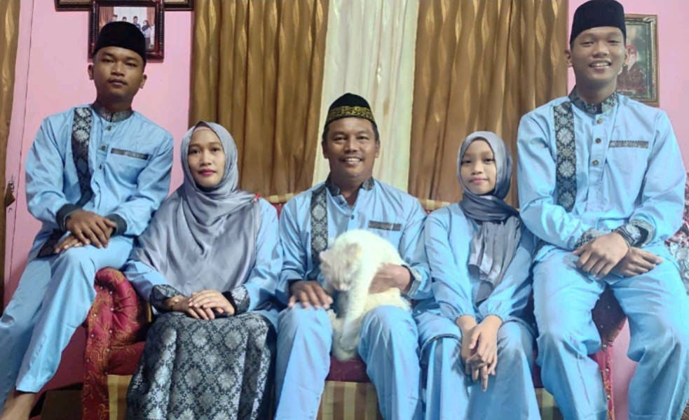 Kades Suradi Kembangkan Potensi Desa Sungai Pasir Putih dengan Prioritaskan Kebutuhan Masyarakat