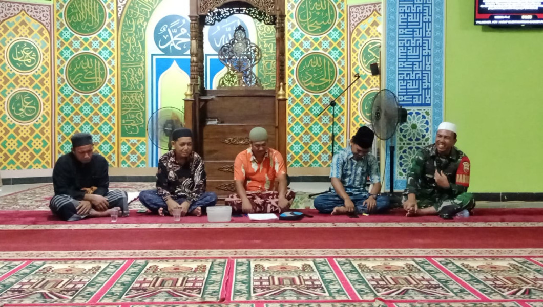 Serma Suhaidi Mengikuti Pembubaran Pengurus Mesjid