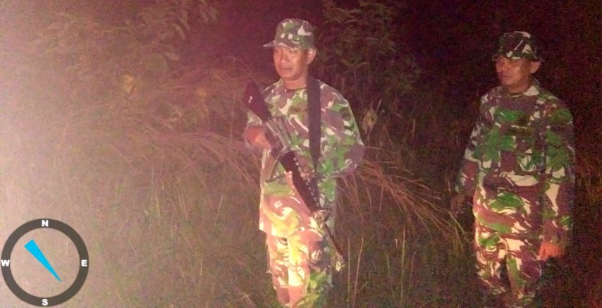 Antisipasi Karhutla, Koramil 09/Kemuning  Giat lakukan Patroli Karhutla Bahkan Hingga Malam Hari