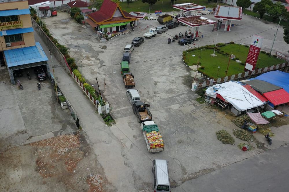 Ahok Tanggapi Solar Langka di Riau: Truk Industri Jangan Pakai Subsidi