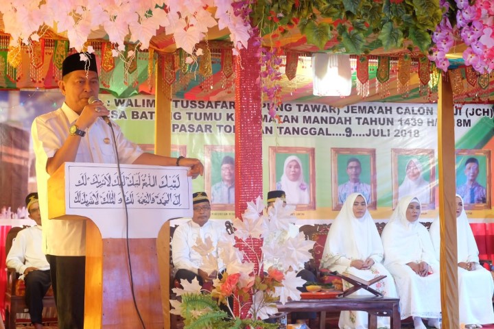 H Syamsuddin Uti Beri Arahan Jema'ah Calon Haji Desa Batang Tumu Mandah