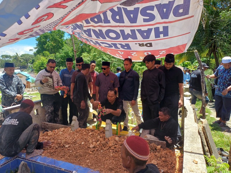 Innalillahi, Ibunda Ketua DPRD Kepri Iman Sutiawan Berpulang