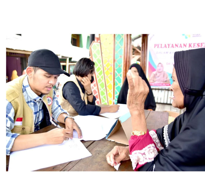 Dinkes Inhil Laksanakan Pelayanan Kesehatan Bergerak di Desa Tokolan Kecamatan Mandah