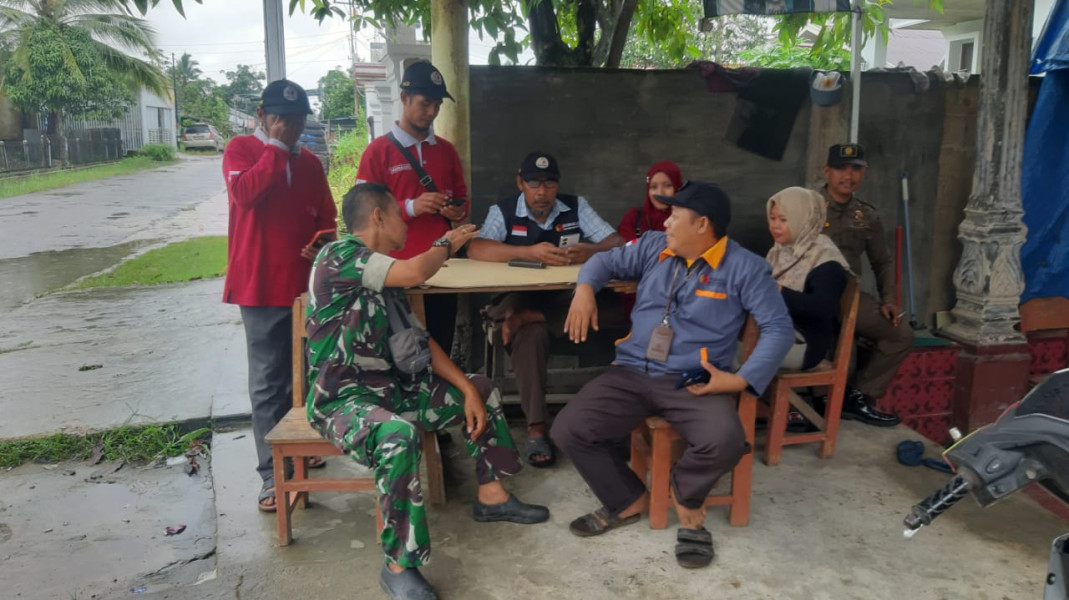 Ciptakan Hubungan Yang Harmonis Melalui Komsos Babinsa Koramil 07/Reteh