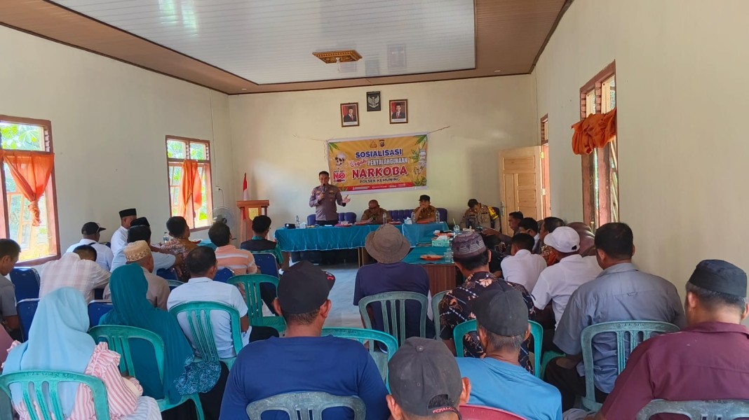 Polsek Kemuning Gelar Sosialisasi Pencegahan Penyalahgunaan Narkoba di Desa Air Balui