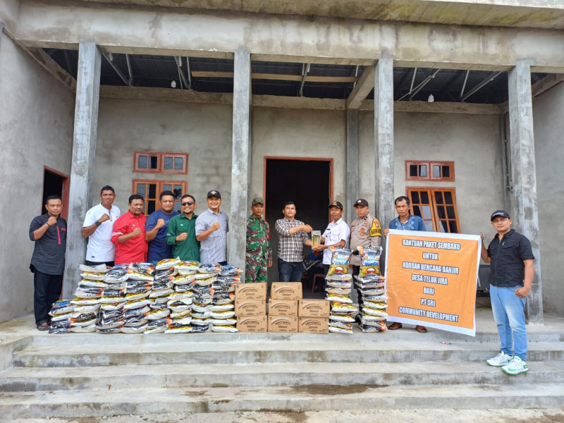 PT. SRL Salurkan Bantuan Sembako untuk Korban Banjir di Lima Desa Kecamatan Tempuling