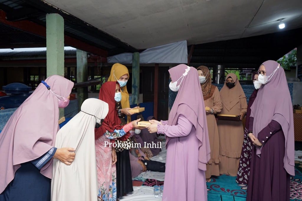 GOW Inhil Bukber di Yayasan Panti Lansia