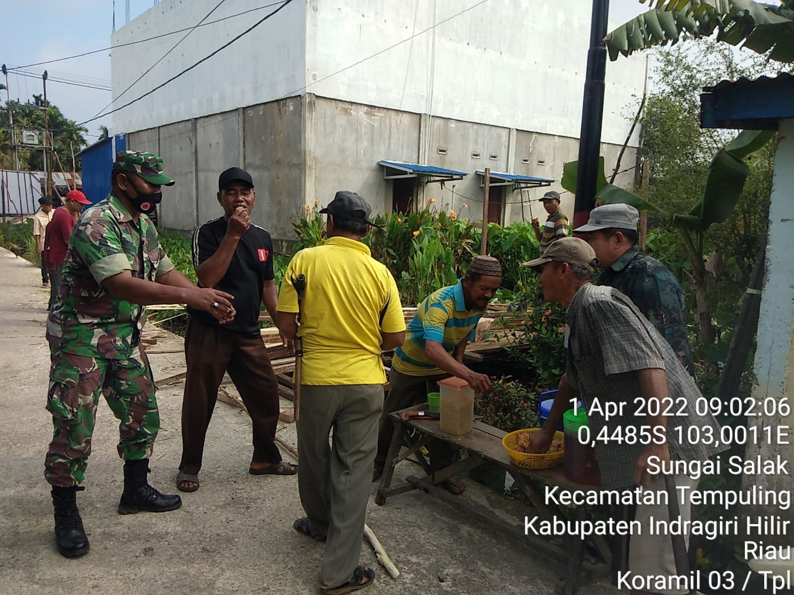Melalui Komsosnya Babinsa 03/Tempuling Bahas Kegiatan di Bulan Suci Ramadhan Yang Sudah di Depan Mat
