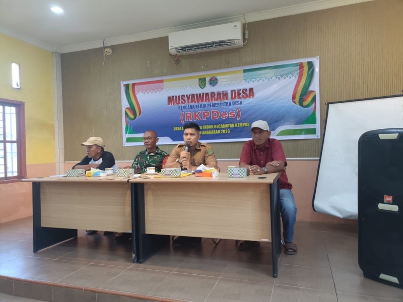 Babinsa Sertu Ichlas Manalu Hadiri Musyawarah Desa Penetapan RKP Desa Danau Pulai Indah Tahun Anggaran 2026