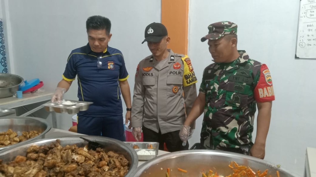 Babinsa Koramil 03/Tpl Dampingi 