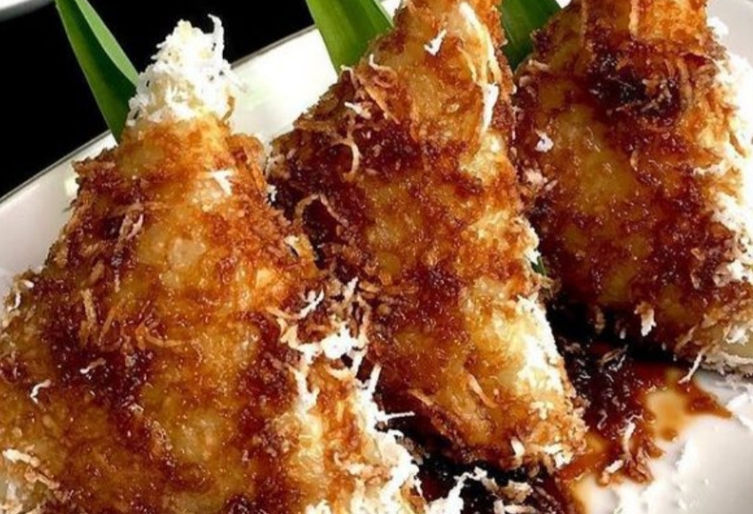 Uenak...! Ini Cara Buat Kue Lupis yang Lezat