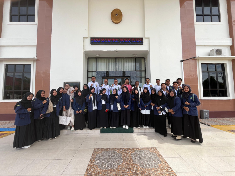 Mumu Mumin Muktasidin Waka PA Bengkalis Terima Mahasiswa PPL STAIN Bengkalis