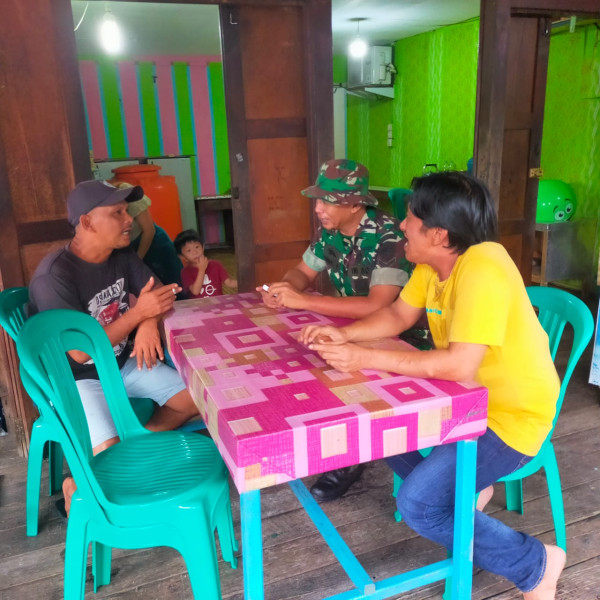 Sampaikan Pesan Pilkada Damai Dan Aman Tahun 2024 Babinsa 03/Tpl Komsos Dengan Warga Binaan