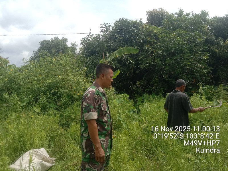 Patroli Tapal Batas, Upaya Jaga Keamanan dan Ketertiban di Wilayah Koramil 04/Kuindra