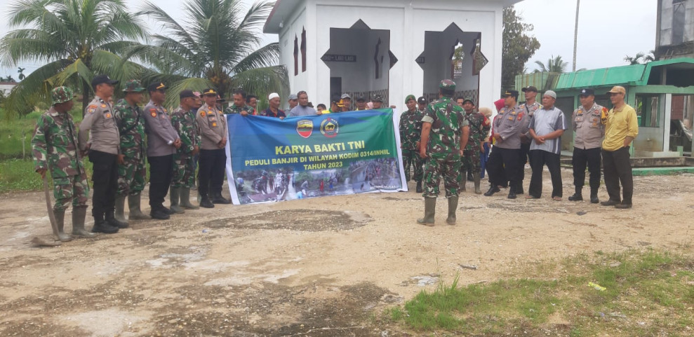 Danramil Gas, Kapten Czi Slamet Hirohito Mengambil Apel Bersama Porkopimcam dan Masyarakat Dalam Rangka Karya Bhakti TNI