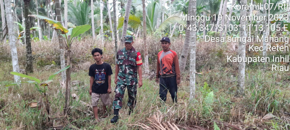 Babinsa Koramil 04/Kuindra Himbau Warga Agar Tidak Membuka Lahan Dengan Cara Dibakar