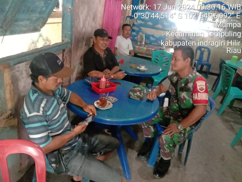 Tingkatkan Silaturahmi Dan Komsos, Babinsa 03/Tpl Perluas Jaring Teritorial Di Wilayah Binaan