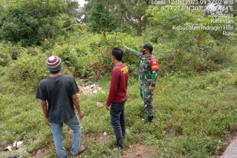 Praka Rizki Batubara Siaga Patroli Karhutla Bersama Warga Masyarakat