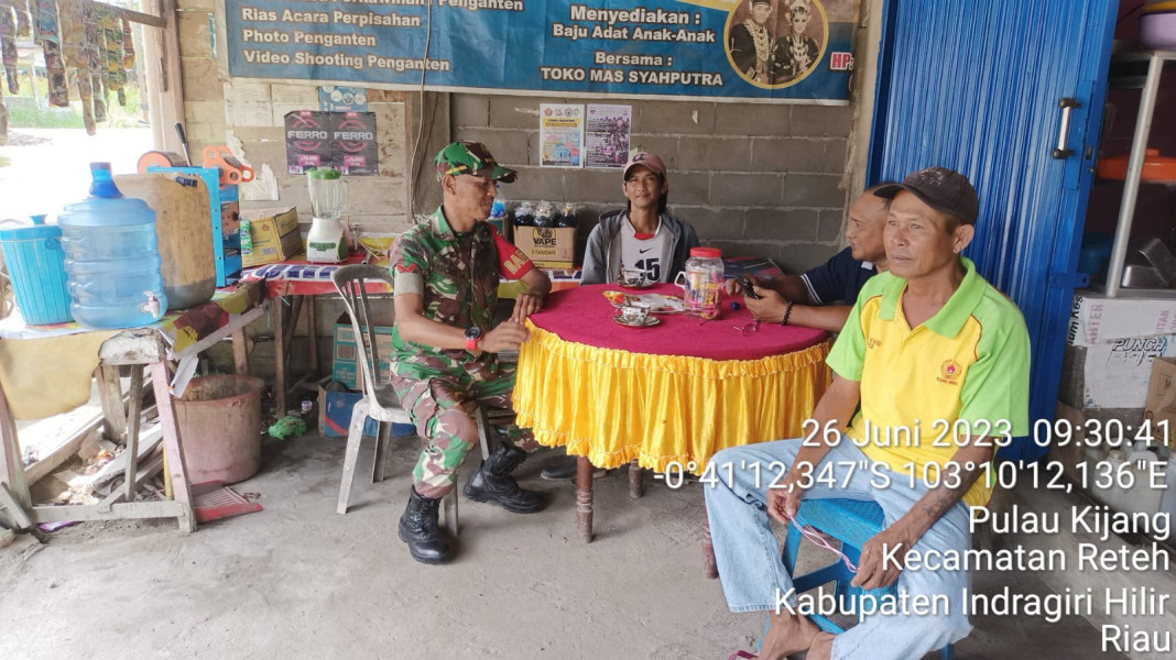 Koramil 07/Reteh di Desa Sei Undan Saling Memberikan Informasi di Wilayah
