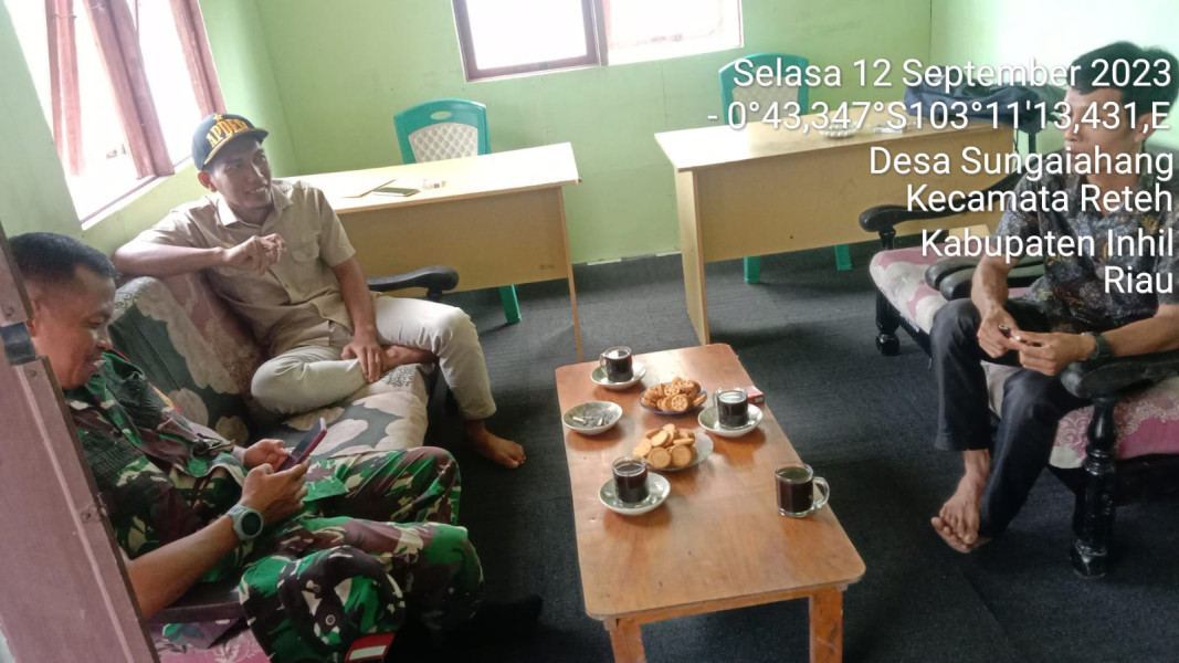 Dengan Segelas Kopi, Koramil 07/Reteh Terus Berupaya Untuk Jalin Silaturahmi dan Hubungan Baik