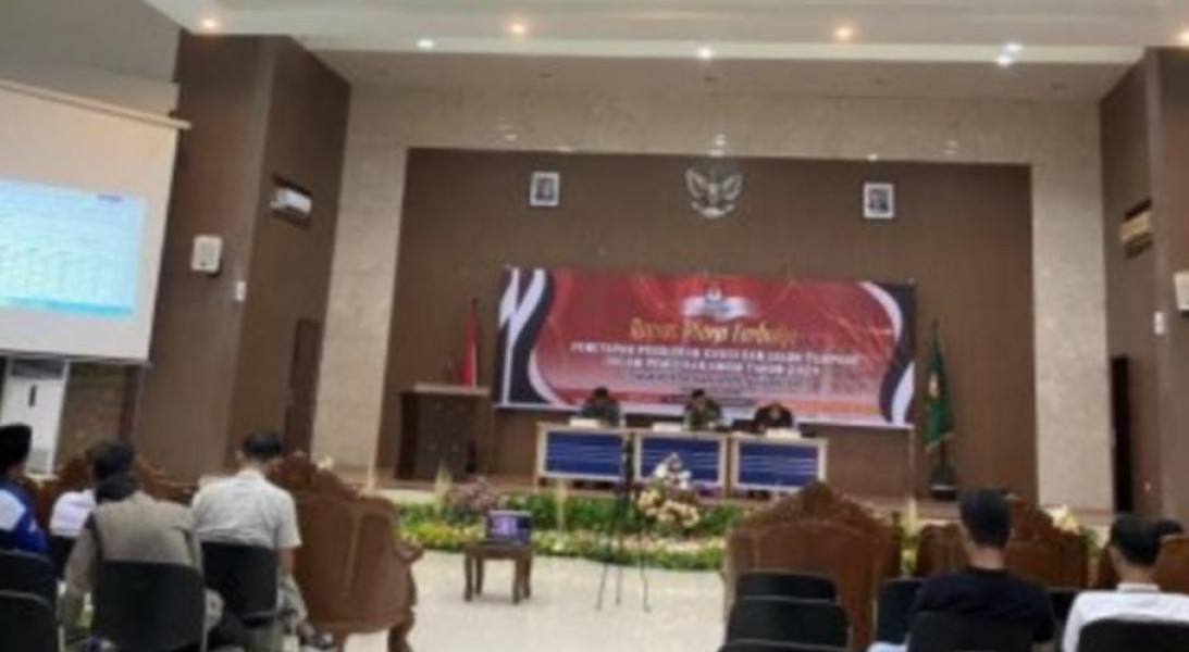 KPU Kabupaten Kampar Tetapkan 45 Anggota DPRD Tahun 2024-2029