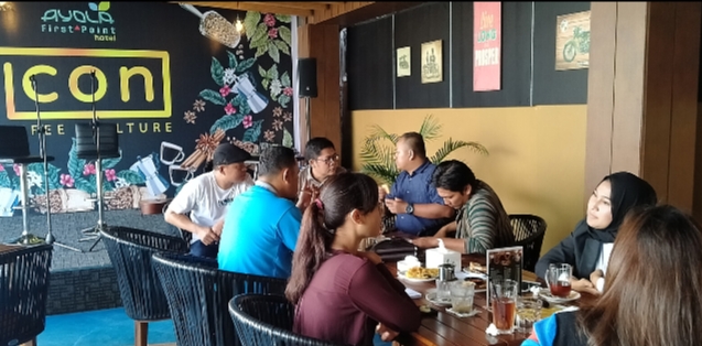 Icon Caffee Culture Ayola Hotel Pekanbaru, Pesan Kopi Gratis Roti Panggang