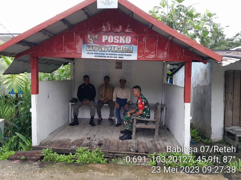 Pelda Nofiandi Lakukan Komsos Demi Jaga Keamanan Desa