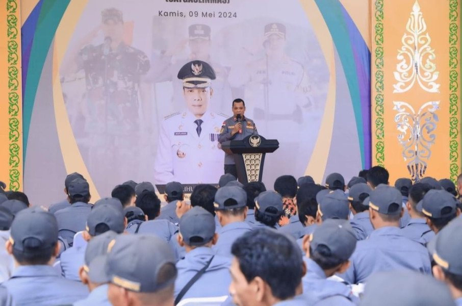 Pemko Pekanbaru Bayar Honor 350 Personel Satlinmas