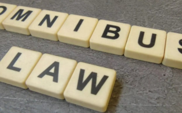 Berikut Daftar 10 Hoaks UU Cipta Kerja, Yang Bikin Buruh Kena Provokasi Biar Demo, Yuk Lihat