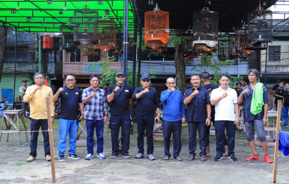 Masih Dalam Suasana Hari Jadi Kepulauan Meranti Ke-15, Plt Bupati Asmar Resmikan Lomba Kicau Burung dan Festival Layang Wau