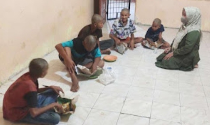 Dinsos Inhil Bina 5 Anak Penyalahgunaan Lem Kambing