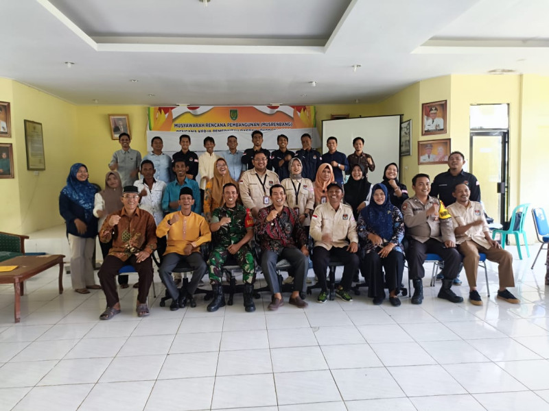 Babinsa Koramil 04/Kuindra Hadiri Rapat Pleno Terbuka Rekapitulasi DPHP