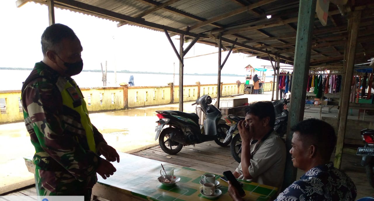 Penerapan Prokes Terus Diterapkan Oleh Anggota Koramil 04/Kuindra